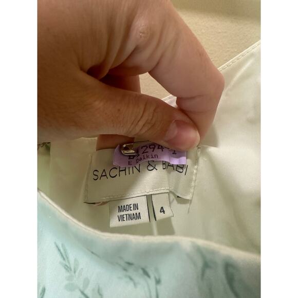 Sachin + Babi Sz 4 Chelsea Floral One-Shoulder Gown Mint Green Sage Great! - Picture 6 of 8